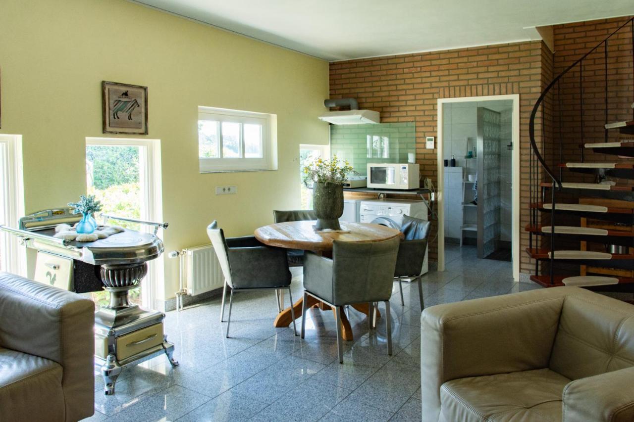 Bed And Breakfast Lindershoeve Bergeijk Exterior photo